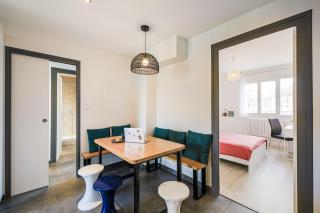 La coloc' Smart & Cosy - 4 chambres différentes et privatives sont disponible dans ce T4 de 80m2 en colocation - Jusqu'à 2 personnes par chambre - 1 lit double par chambre - Grenoble - 2