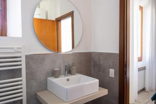 Cozy and Bright Flat - Top Floor with Elevator - Florenz - 1