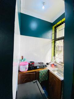 Chic & Cozy Escape - 2