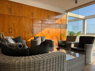 Huge heating PENTHOUSE with POOL - Paphos - 6