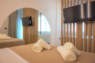 White Luxury Suite - Kateríni - 3