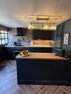 Charming Cottage in heart of town - Christchurch - 9