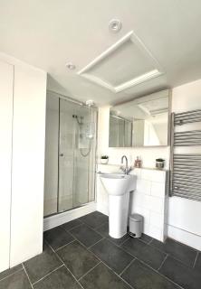Home from Home - Derby - FREE Parking, Great for Groups - Hosted by Stay Host Save - Derby - 3