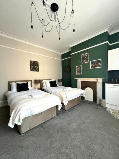 Home from Home - Derby - FREE Parking, Great for Groups - Hosted by Stay Host Save - Derby - 8