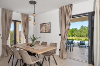 Villa Olealis - 1