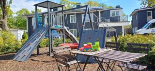 Design Green Garden Apartments with Private Parking & Playground - Riga - 3