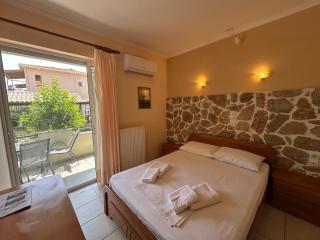 Alkionis Garden View Apartments - Città di Lefkada - 7