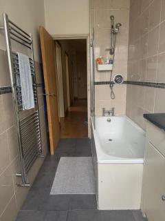 Superb 2Bed Flat Right Beside Earl's Court Station - Londra - 1