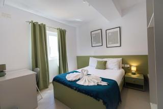 Spacious & Central 3BD Apartment with Front Balcony - Close to Sliema, St Julians, Valletta - Pembroke - 6