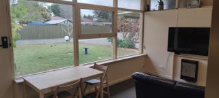 The Grove Getaway 2 min walk to train and shops - Sturt - 6