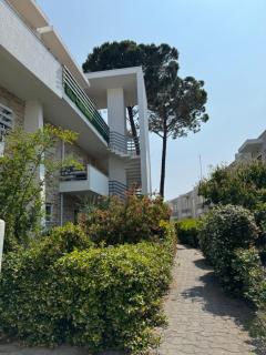 Gjiri i Lalzit- Joy Apartments-Kompleksi Lura 2 - Durrës - 9