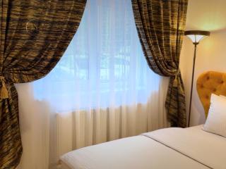 JSN House - Private Parking & Premium Services - Bucharest - 2