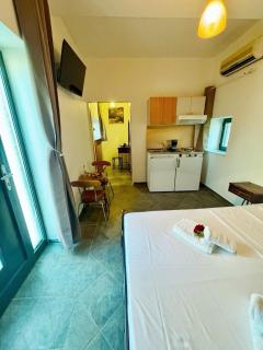 Michalis studio - Zákros - 4