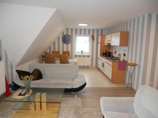 Ferienwohnung Sandra mit Parkplatz und W-Lan - 9