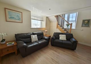 Cuthbert Cottage - Beal - - 7