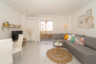 Sunny studio in city centre, free wifi, commun pool - 2