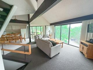 Treetop Village52-3bed3bathpoolsdock-8pp - Four Seasons - 1