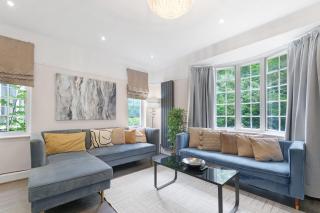 Elegant 5 Bedroom, 2 Bathroom Home at Marlow Hill - High Wycombe - 8