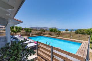 Beachfront Boutique Suites Alkioni - 6