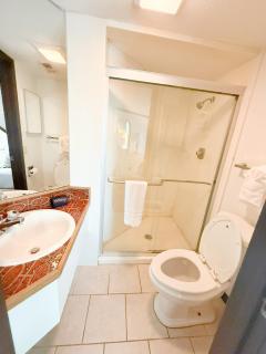 Treetop 3bd3badeckpoolsgrilldock-sleeps 8pp - Four Seasons - 1