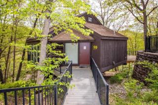 Lakefront Treetop Village59-3bed3bapools-8pp - Four Seasons - 8