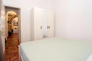 Eleni's House - Hydra - 5
