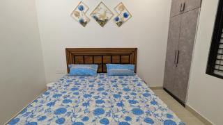 Solitaire - Luxurious & Peaceful 3BHK by the Lake & Golf Course - Nuova Delhi - 7