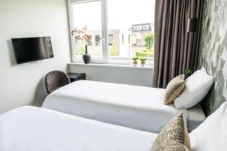 Luxury Suite W Wifi & Private Bath - Raamsdonksveer - 2