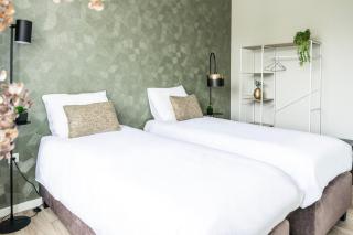 Luxury Suite W Wifi & Private Bath - Raamsdonksveer - 6