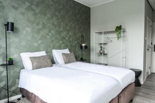 Luxury Suite W Wifi & Private Bath - Raamsdonksveer - 9