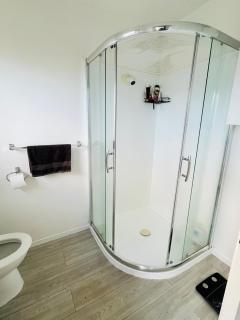 Private room in sunny Bayfair - Mount Maunganui - 3