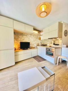 Bright apartment for 4 - near beach - Saint-Raphaël - 5