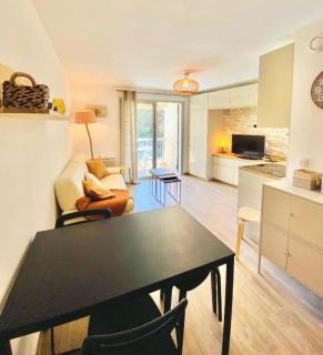 Bright apartment for 4 - near beach - Saint-Raphaël - 2