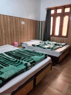 Hotel Akshat - Barkot - 9