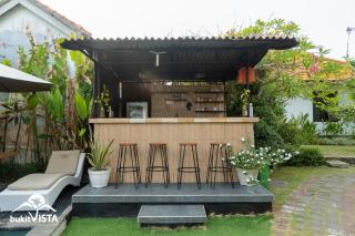 Wooden Puri Guesthouse - Uluwatu - 3