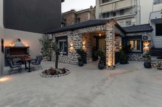 The Coastal Rock House - Volos - 0