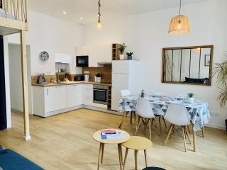 Le Saint Claude, refait a neuf - 0