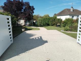Maison avec grand jardin arboré - Ferrières - 3