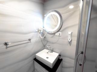 house HOTEL 1 - 9