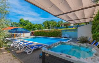Villa Elena - Makarska by Villas Guide - Kamenmost - 9