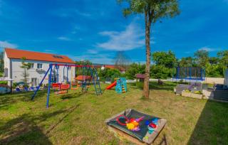 Villa Elena - Makarska by Villas Guide - Kamenmost - 6