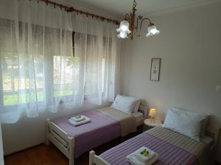 Cozy Garden House - 7