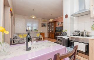 Villa Vega - Makarska by Villas Guide - - 2