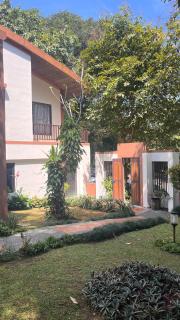 Cozy 4BR Garden Villa at Vimala Hills - Gadok 1 - 2