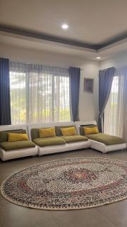 Cozy 4BR Garden Villa at Vimala Hills - Gadok 1 - 2