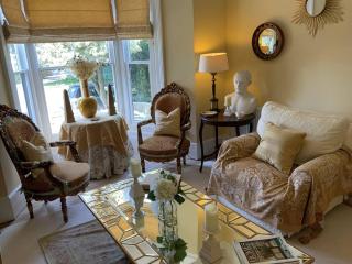 Victorian Retreat - A Serene Sanctuary - 7