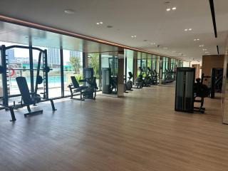 Cozy Apartment Gym Pool High 17th Floor JVC Gateway to Dubai - 1