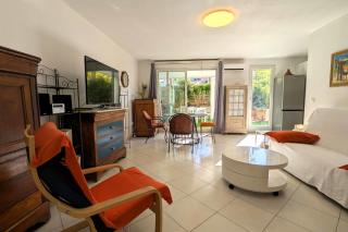 Apartment for 4 with beautiful garden - Hyères - 9