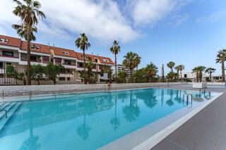 Cozy apartment with balcony, pool and Wifi in Playa de Las Americas - Playa de las Américas - 0