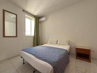 2-Bedroom Apartment in Gzira R4B - Il-Gżira - 5